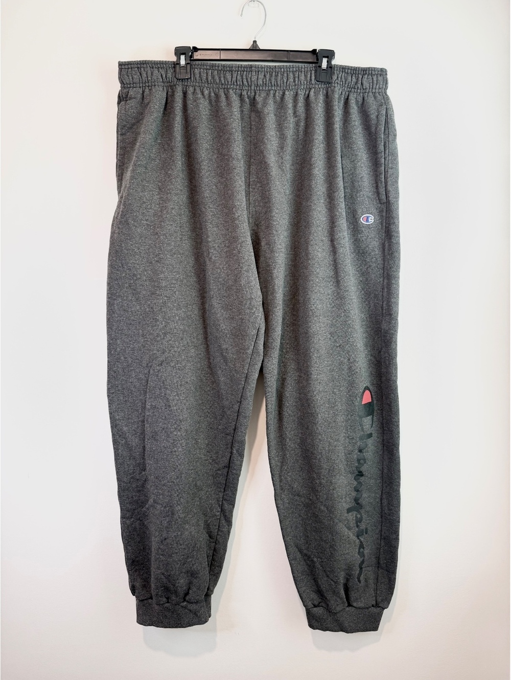 Champion Men's Gray Size 3X Sweatpants with Elastic Waist and Cuffs